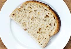 Bread slices (fresh or toasted) - 1/2 slice of granary bread