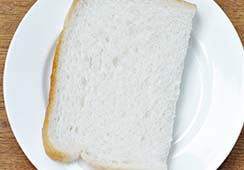 Bread slices (fresh or toasted) - 1/2 slice of white bread