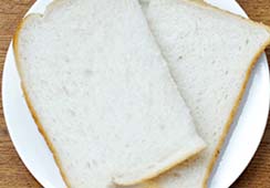 Bread slices (fresh or toasted) - 1 slice of white bread